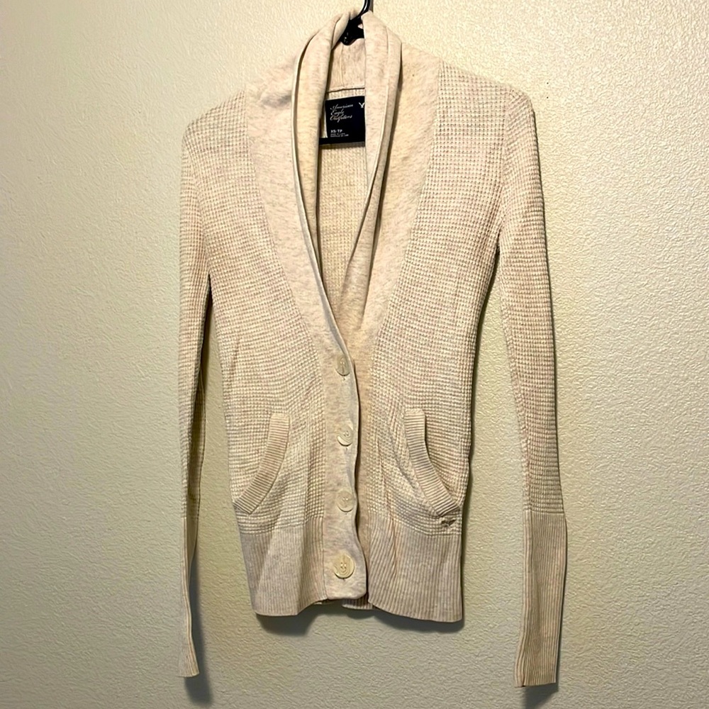 American Eagle sweater
